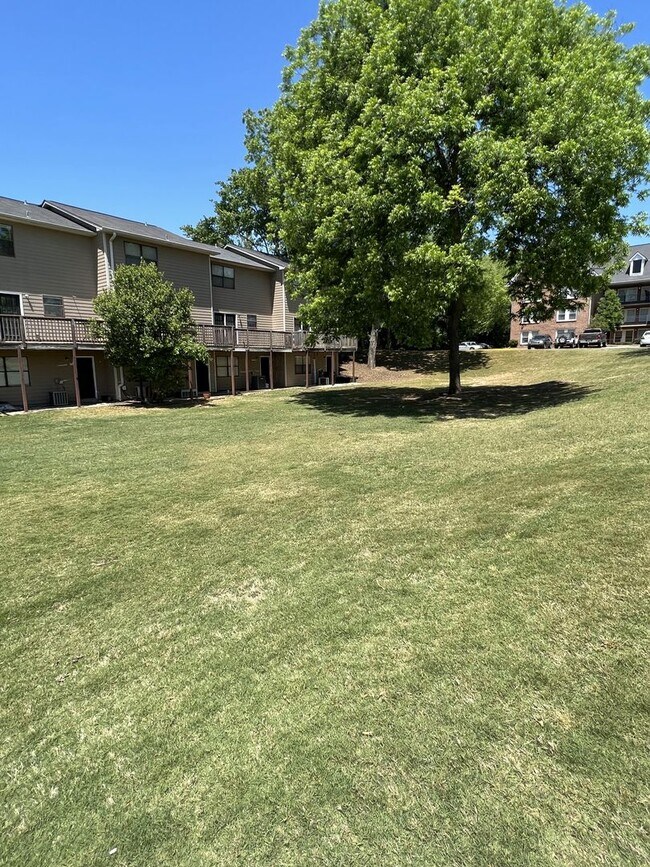 Building Photo - Deerfield I Condo- Unit 431-07