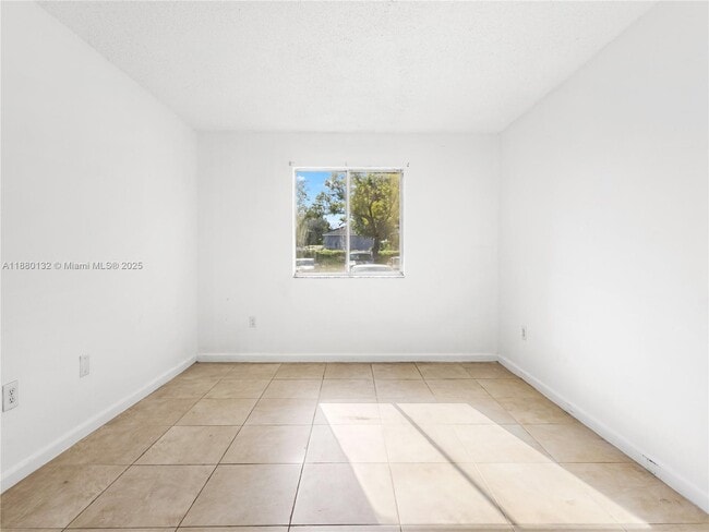 Building Photo - 15221 SW 80th St