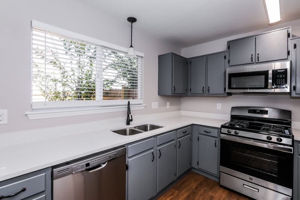 Building Photo - 6502 Woodthrush Dr