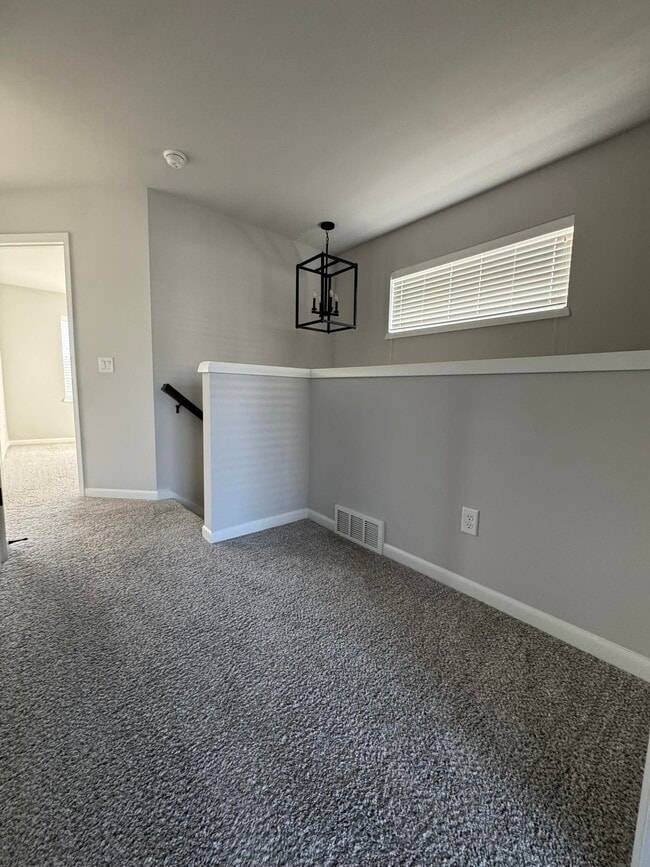 Building Photo - 830 Lady Bug Ln