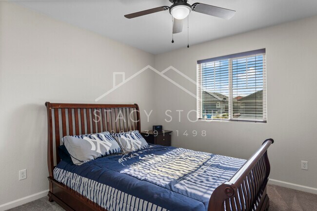 Building Photo - 1385 Deerwood St