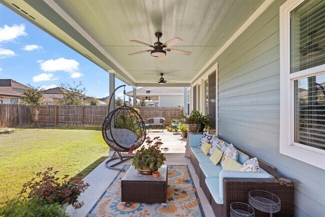 Building Photo - 11910 Clayton Creek Ave