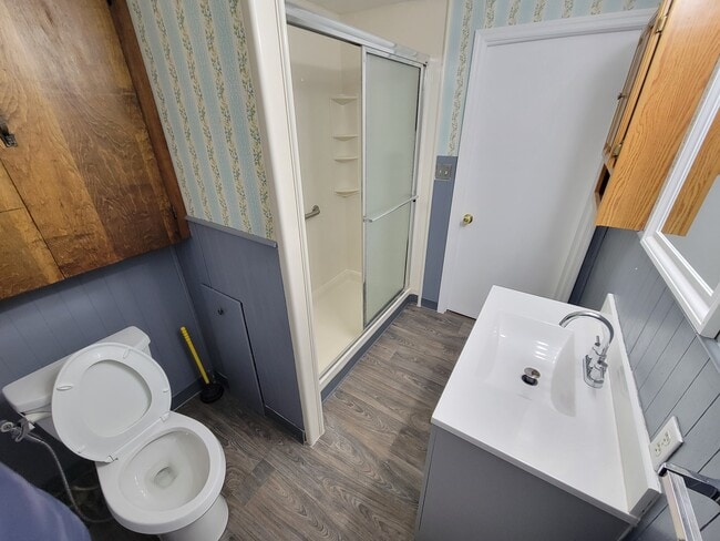 Building Photo - 202 Prospect St