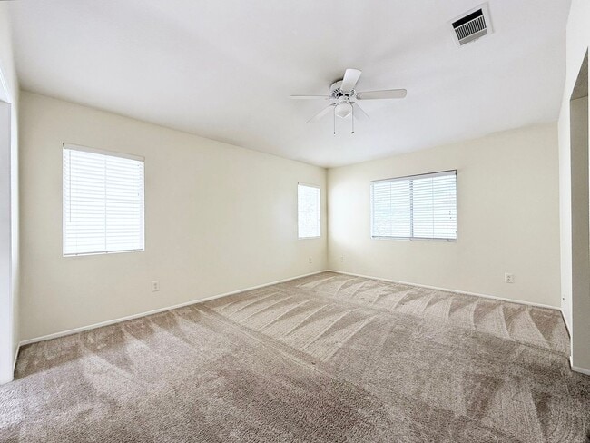 Building Photo - Single Family Home in Mission San Luis Rey!