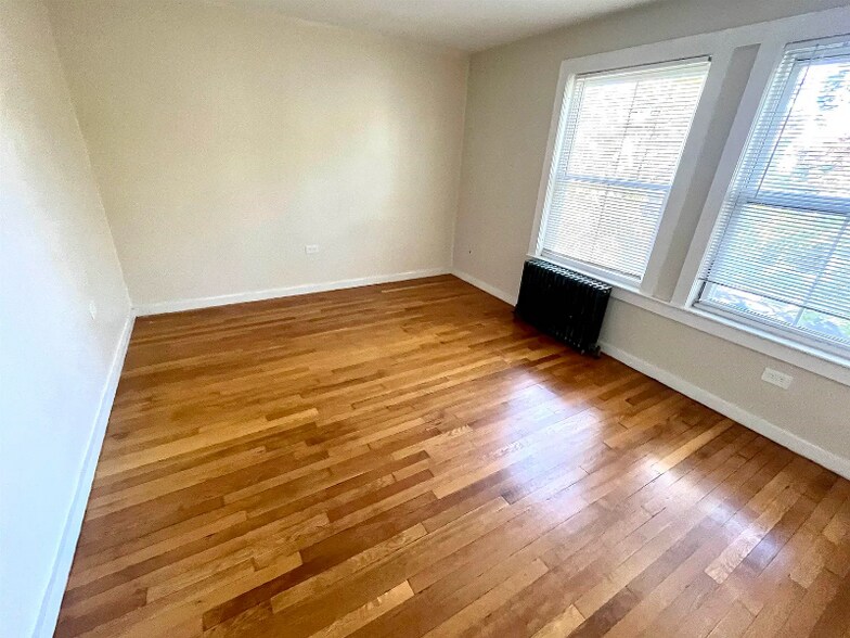 Building Photo - 13 Pennacook St