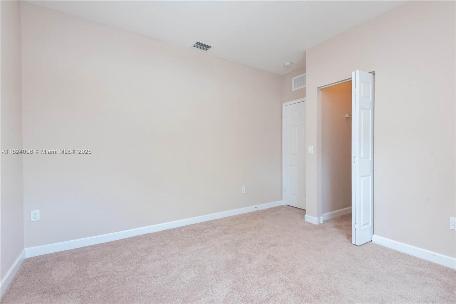 Building Photo - 11510 NW 88th Ln