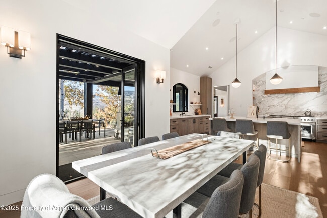 Building Photo - 75 McLain Ct