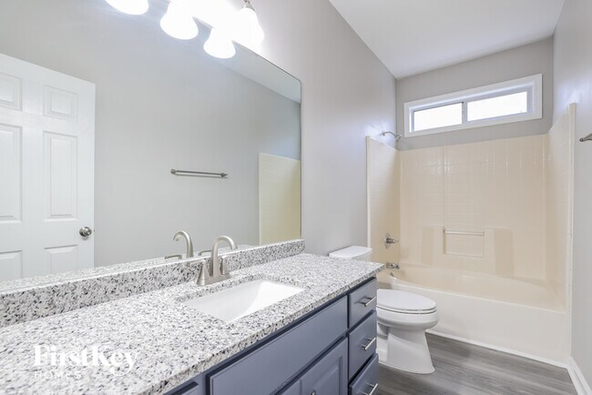 Building Photo - 5320 Parkside Trail