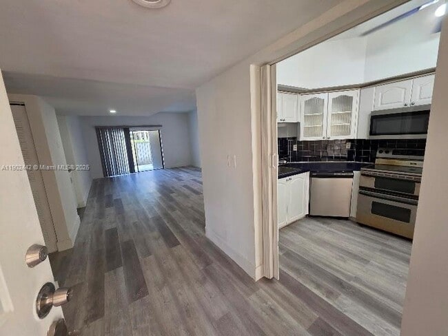 Building Photo - 8824 SW 130th Ct