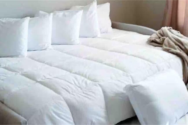 Building Photo - 12800 Corporate Hill Dr