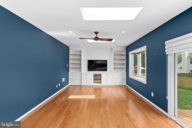 Building Photo - 12545 Browns Ferry Rd
