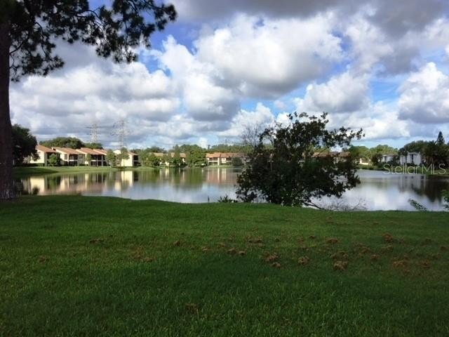 Building Photo - 70 Woodlake Pl