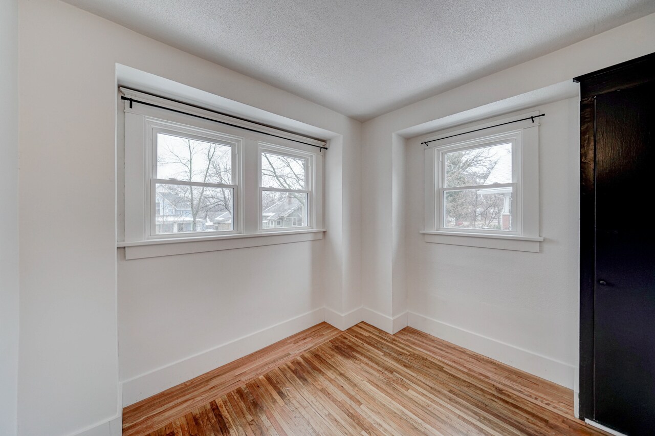 Building Photo - 818 S 31st St