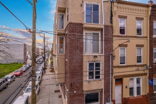 Building Photo - 1955 N 18th St