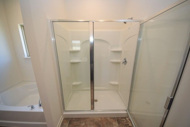 Building Photo - DR Horton built home in 2021; 3 bed, 2 bath home in Atoka.