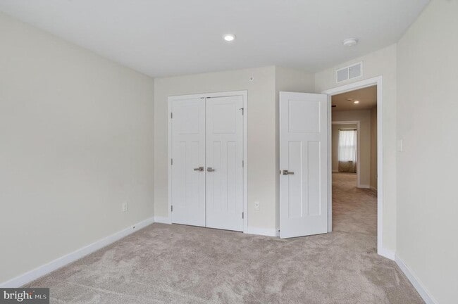 Building Photo - 1047 Watson Ct