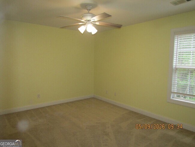 Building Photo - 2811 Weatherstone Cir SE