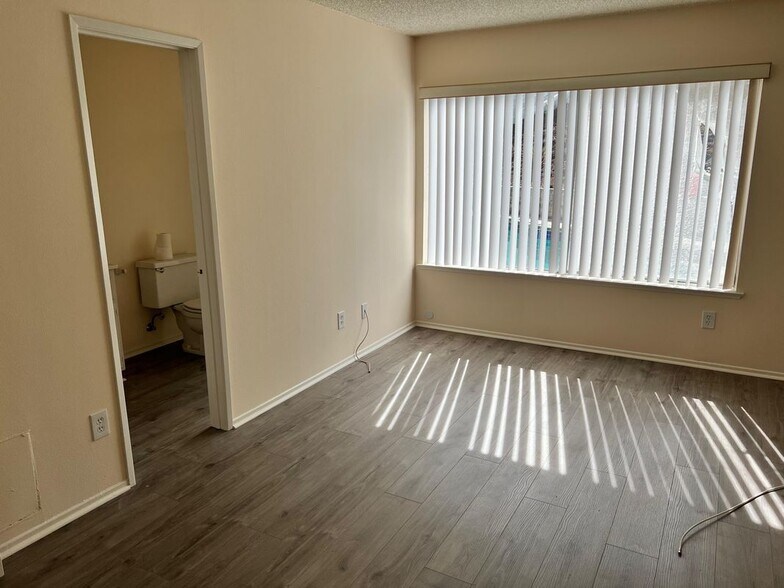 Building Photo - 23062 Conde Dr