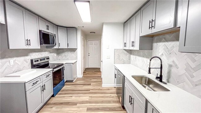 Building Photo - 479 Crosshaven Way