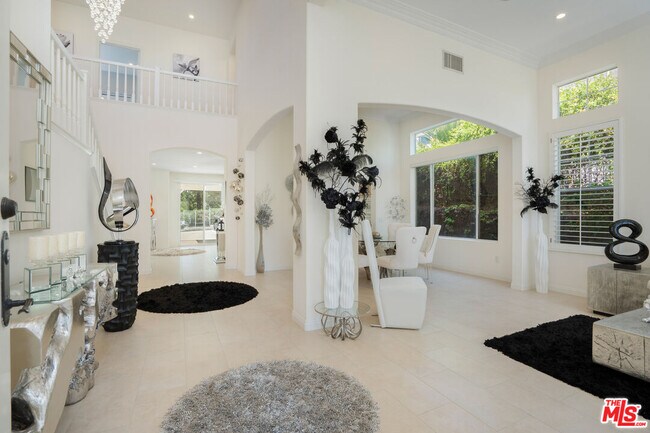 Building Photo - 7201 Rock Ridge Terrace