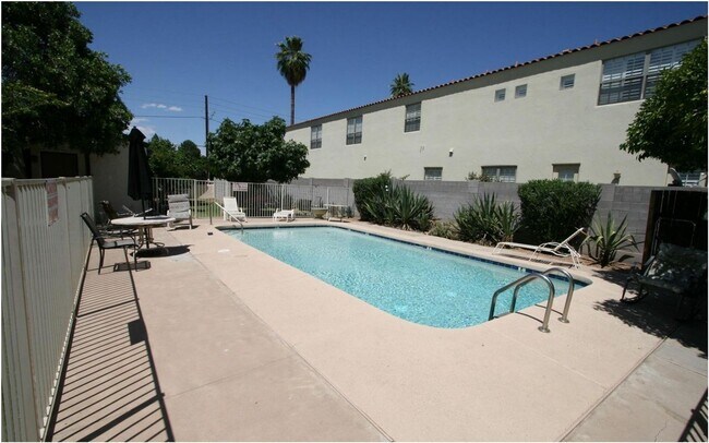 Interior Photo - Missouri & Central Apartments