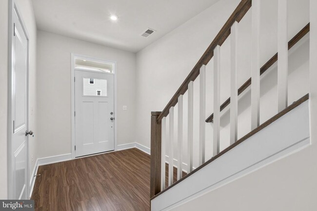 Building Photo - 103 Checkerspot Wy