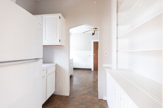 Building Photo - 19-21 Woodbridge St