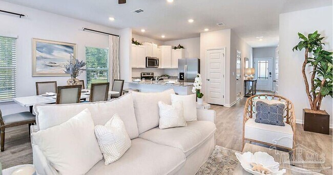 Building Photo - 3 Egret Ave