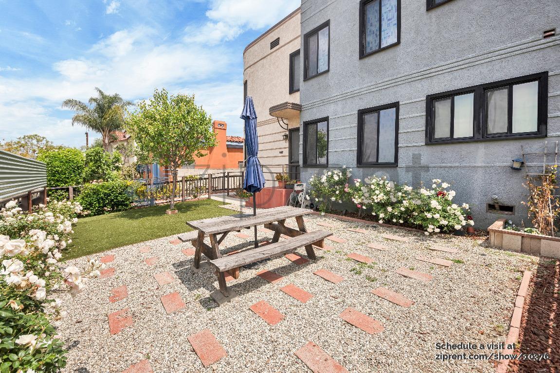 Building Photo - 1316 Miller Ave