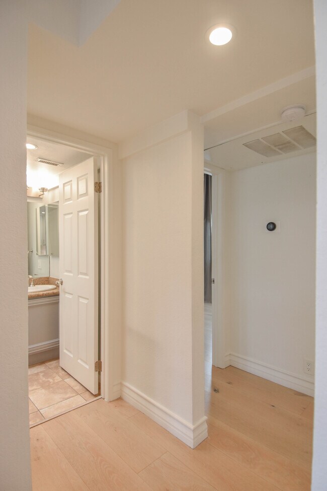 Building Photo - 12530 Venice Blvd.