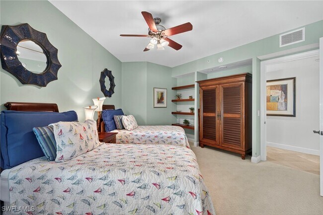 Building Photo - 285 Grande Way