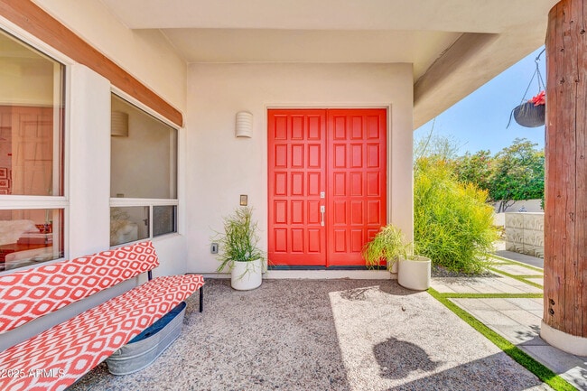 Building Photo - 6139 N 31st Ct