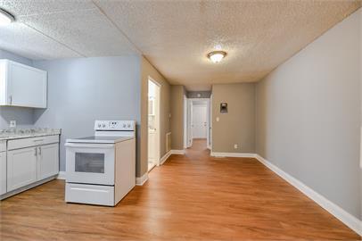 Building Photo - 108 Sylvania Ave