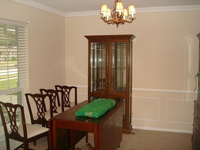 Building Photo - 12414 Wedgehill Ln