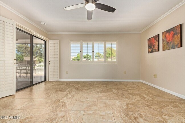 Building Photo - Your Oasis Awaits!