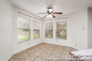 Building Photo - 17427 Sapphire Rim Dr