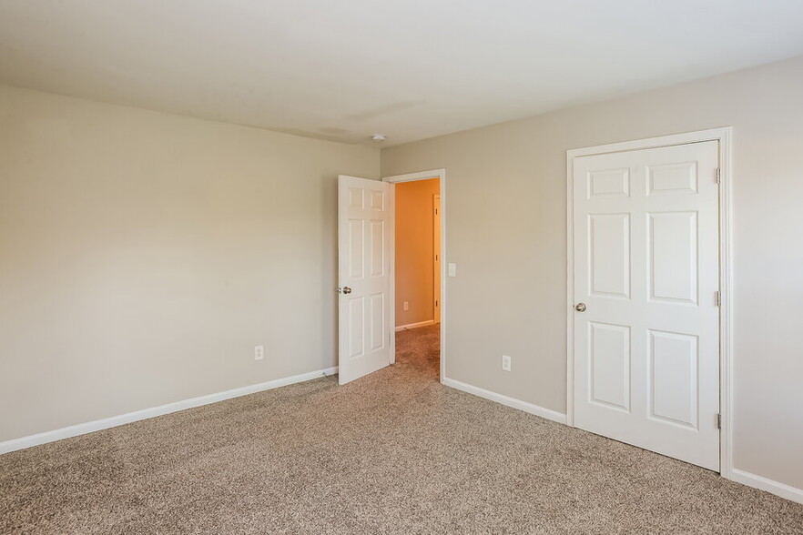 Building Photo - 5015 Abode Lily Ln