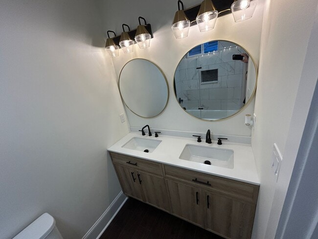 Building Photo - Available Soon! Ardmore WS, 4 Bedroom, 3 F...