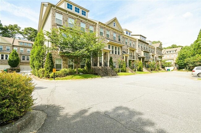 Building Photo - 1265 Linden Ct