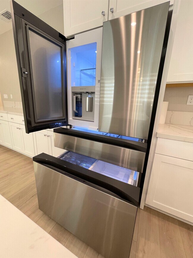 Building Photo - 1887 Orfanos Ranch Dr