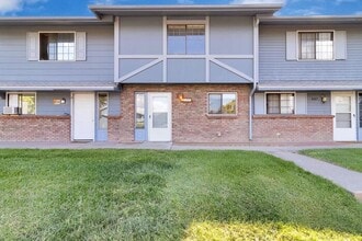Building Photo - 2 Bedroom Condo near CMU