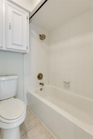 Building Photo - 425 Provincetown Ln