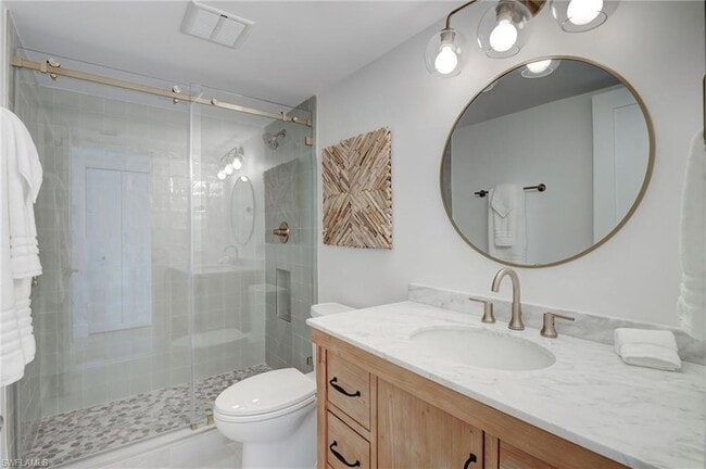 Building Photo - 3500 Gulf Shore Blvd N