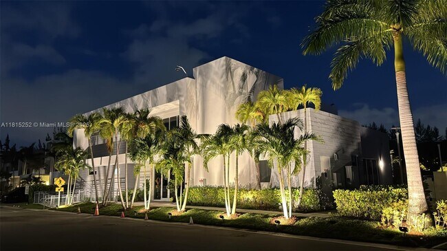 Building Photo - 10360 NW 68th Terrace