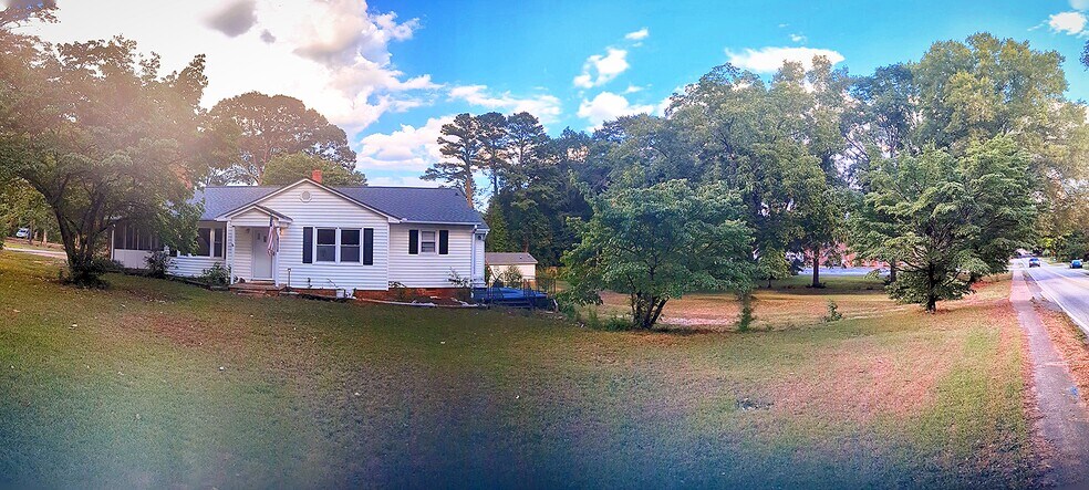 Primary Photo - 2451 Wallace Ave