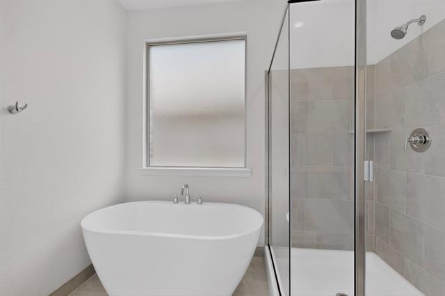 Building Photo - 212 Invermore Dr