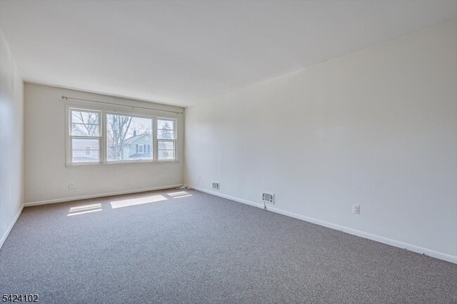 Building Photo - 0 Confidential