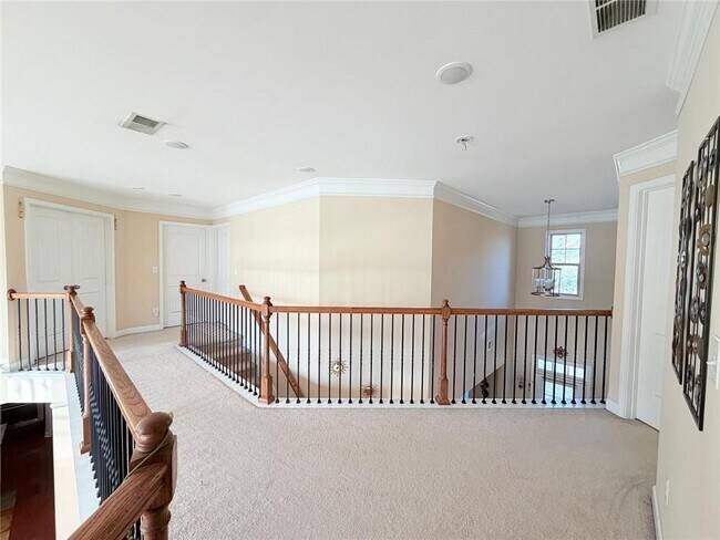 Building Photo - 4415 Highfield Dr