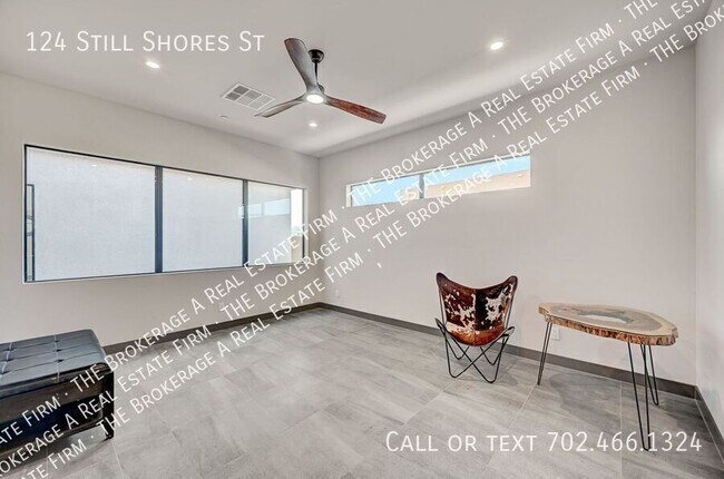 Building Photo - 124 Still Shrs St