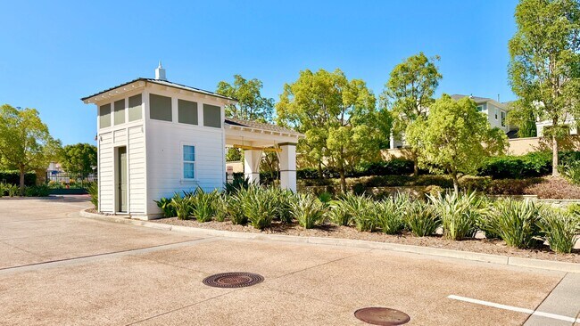 Building Photo - 4374 Nautilus Way